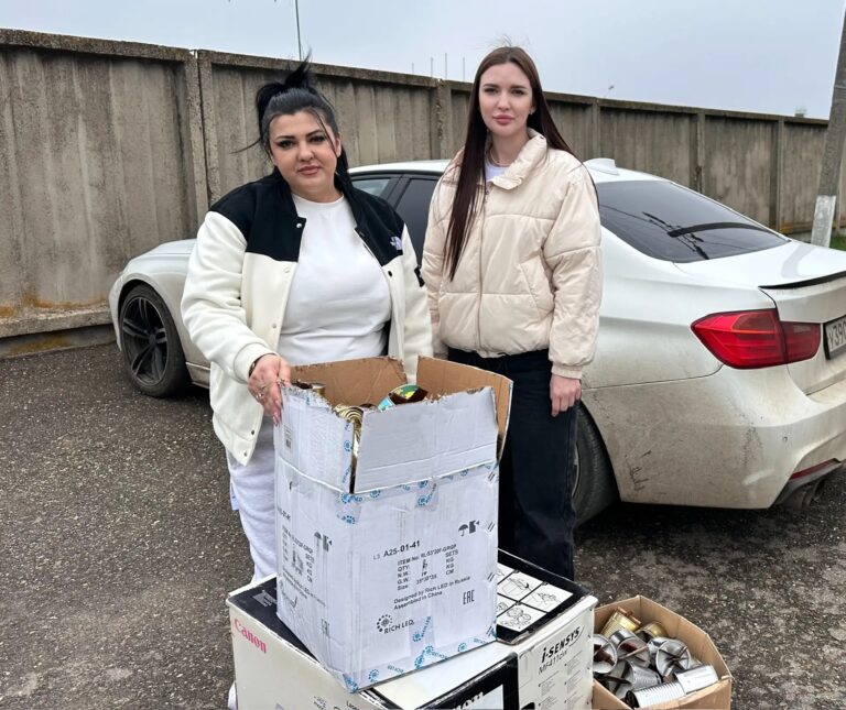 1e7205b1-4bb4-41f2-b251-01bd8cbbdd35